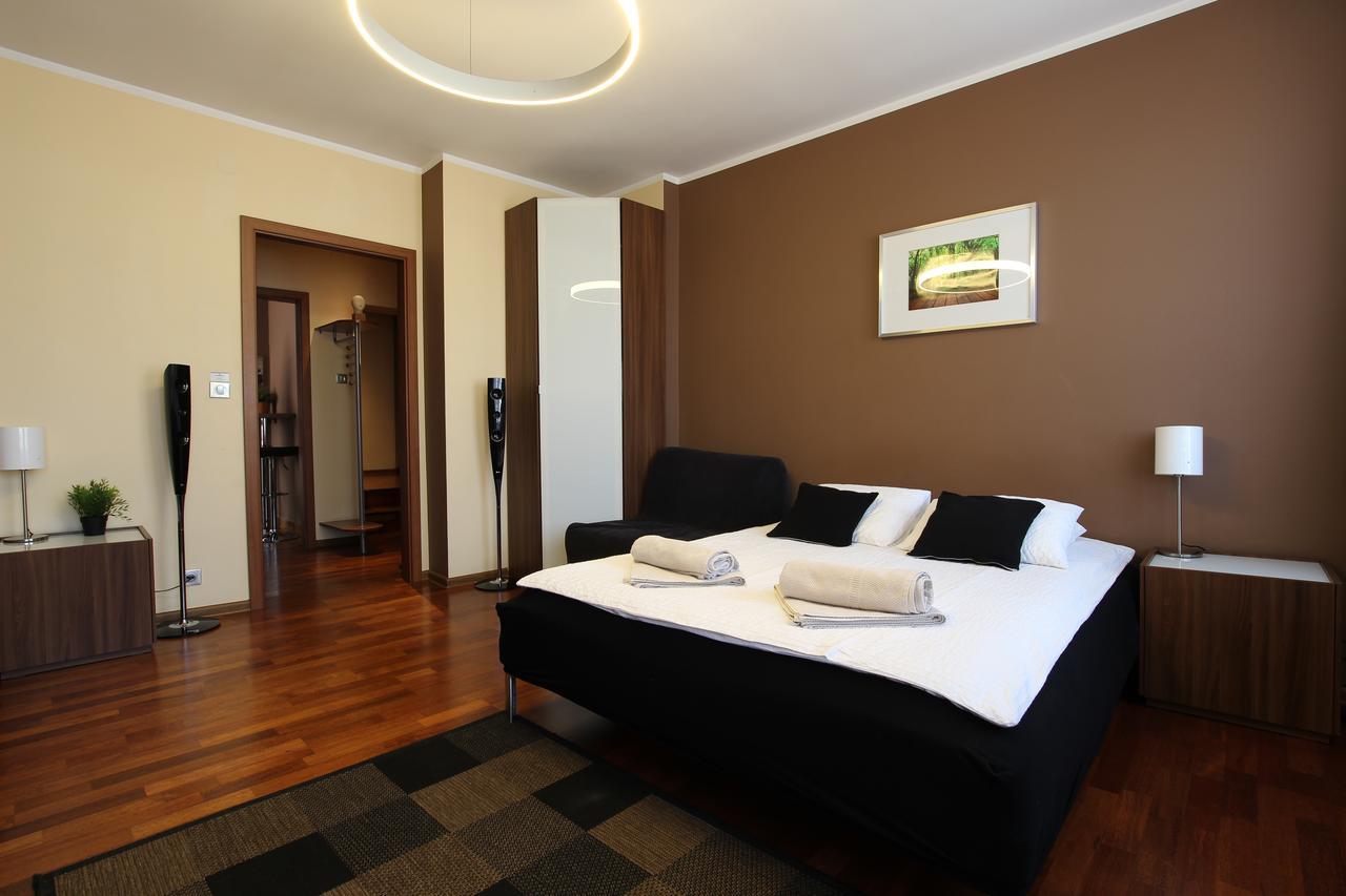 Rainbow Apartments 1 كراكوفيا المظهر الخارجي الصورة